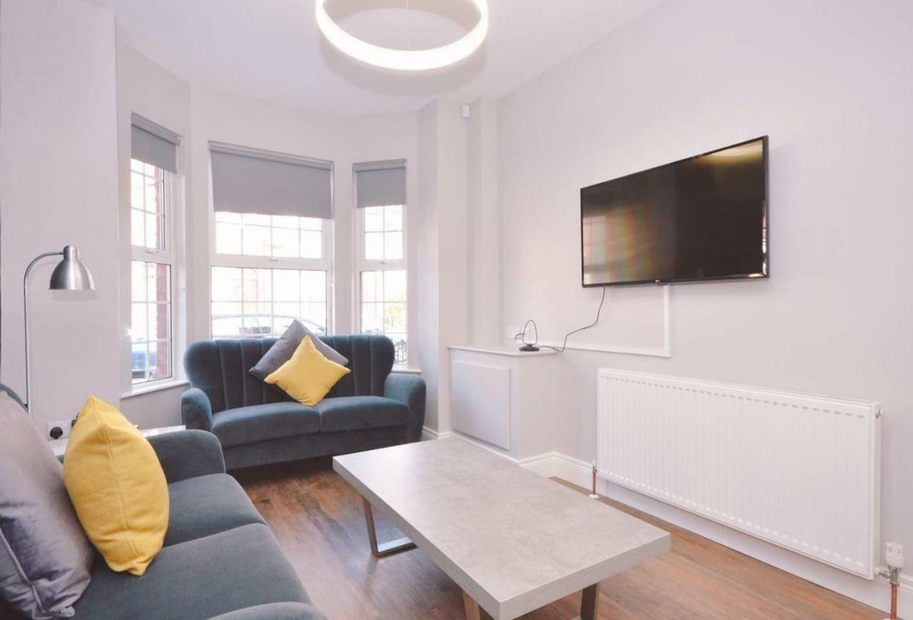 Queens Quarter Townhouse 2 Belfast Exterior photo
